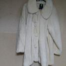 白いファーコート