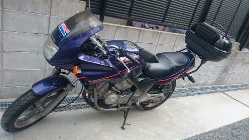 ホンダ ゼルビス 大容量リアボックス付き