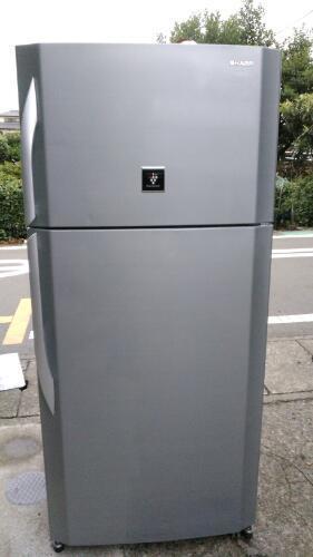配送設置ご相談ください。　シャープ　2010年式　550リットル　大型冷蔵庫　2ドア　プラズマクラスター