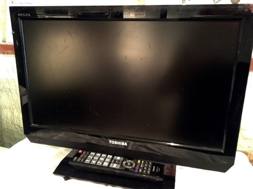 【全国送料無料・半年保証】液晶テレビ TOSHIBA 19B3 中古