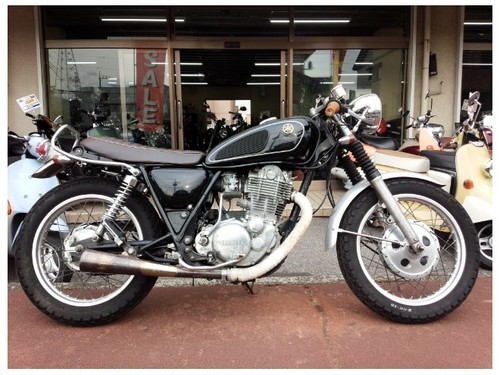 ヤマハ SR400 セパハン マフラー フェンダー シート ライト ウインカー テール サイドカバー 他 ☆彡