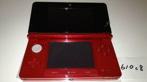 【取引中】ニンテンドー3DS　本体　フレアレッド