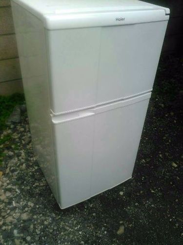 98リットル2ドア冷凍冷蔵庫です！✨ 配送無料です！✨
