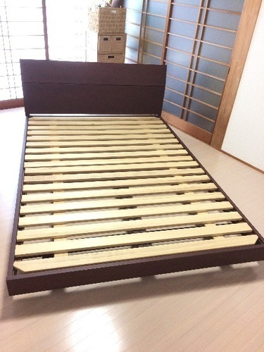 ダブルベッド pocket spring マットレス付き