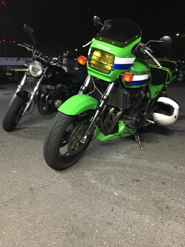 カワサキ ZRX400