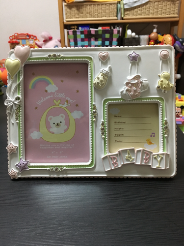 【未使用】赤ちゃんの写真立て