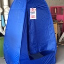 キャンプ用品　アウトドア用品　着替え用テント　折り畳み式　中古品