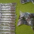 大幅値下げです❗キッチンカトラリー ナイフフォークスプーンの新品未使用品セットです❗