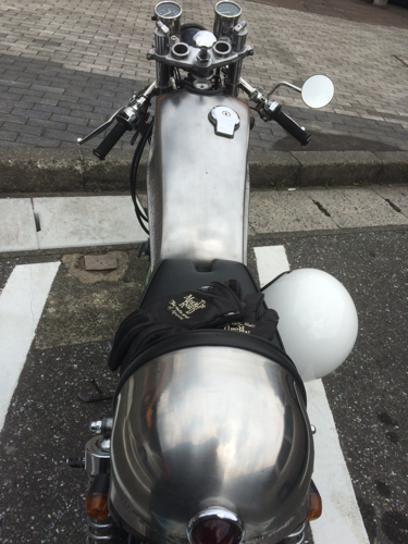 SR400/500用 叩き出しエグリナロータンク SR400/500用 叩き出しエグリナロータンク