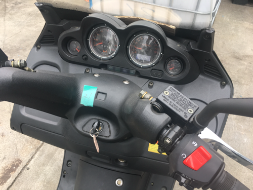 新車 なのに 3万円 ビックスクーター これからの季節に、初めて