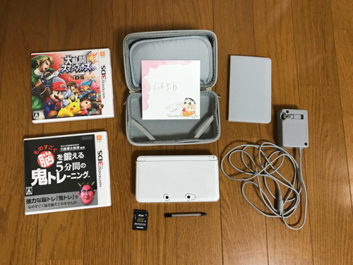 任天堂 3DS  ピュアホワイト