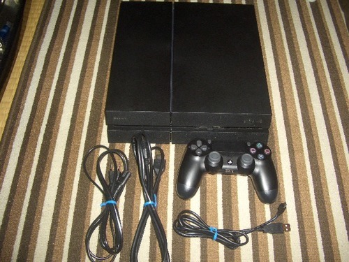 美品！ソニー PS4 本体 500GB CUH-1200A ジェットブラック