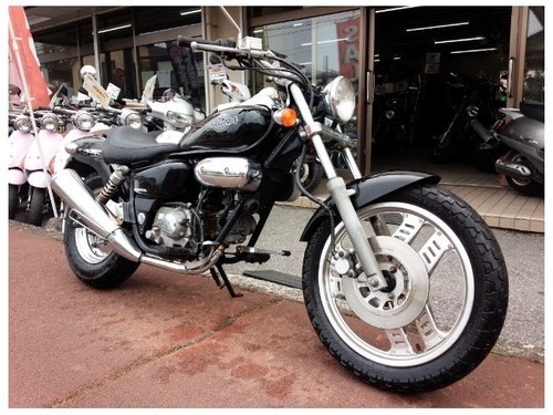 ご成約ありがとうございます。 NO.1498 マグナ50 (MAGNA) 4サイクルエンジン クラッチ付き4速ミッション車 ☆彡