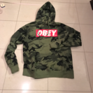 obey パーカー