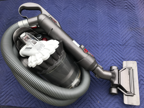 【取引完了】ダイソン dyson DC22 ルートサイクロンクリーナー 掃除機