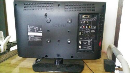 シャープ　AQUOS19型液晶テレビ
