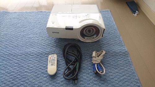 EPSON 短焦点プロジェクター EB-410W