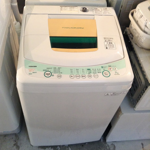 【期間限定30％OFF・全国送料無料・半年保証】洗濯機 TOSHIBA AW-507 中古