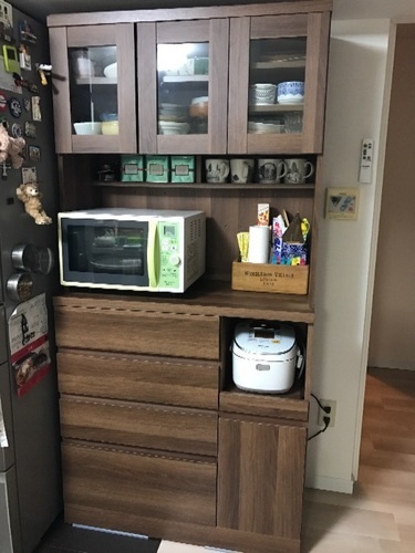 美品！食器棚