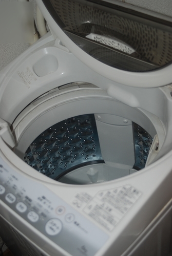 洗濯機　TOSHIBA STAR CRYSTAL DRUM (AW 60GM)