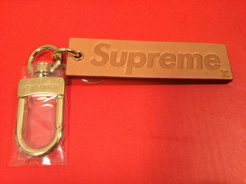 ◆LOUIS VUITTON×Supreme限定コラボキーホルダー◆