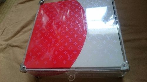 LOUIS VUITTON　CUP 限定パズル