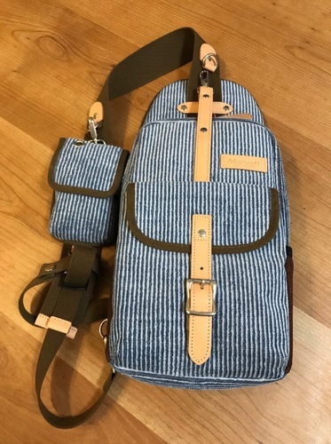 ☆フライトバッグ☆新品・未使用のボディバッグです