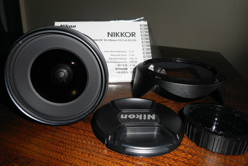 ニコン　レンズ　AF-S DX NIKKOR 10-24mm f/3.5-4.5G ED 　中古