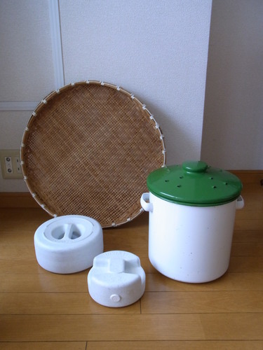 梅干し保存容器おすすめ9選 陶器やホーローのおしゃれな梅干し入れを紹介