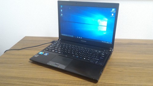 お取引中)Core-i3 メモリ2G HDD160G Office2016搭載! Windows10ノートPC Win10/Core-i3/2GB/160GB/無線LAN/Kingosft Office2016 [東芝 Dynabook RX3]