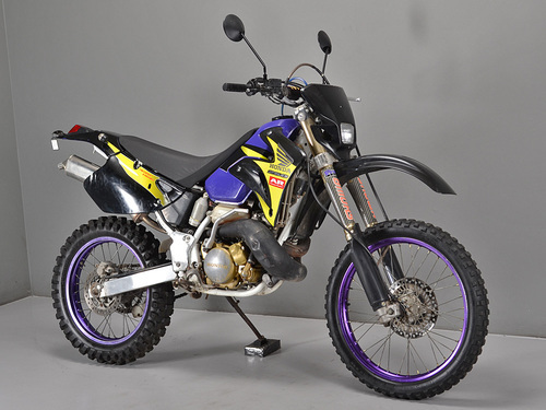 モト☆バリュー【赤山】CRM250AR 本気のオフ車！根強い人気車種です