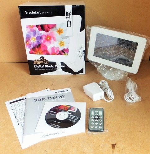 フレデ・フォート Vredefort SDP-720GW デジタルフォトフレーム 鮮白◆内蔵メモリー2GB・ホワイト