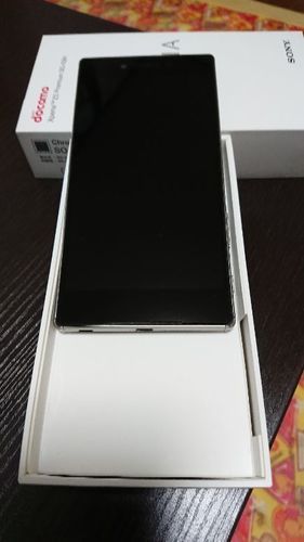XPERIA Z5Premium(取引中)