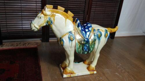 美品！唐三彩 馬の置物 唐三彩の馬の置物/小さい/伝統工芸/中国 |