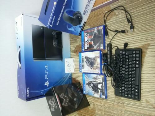 【美品】ps4　fpsゲームセット