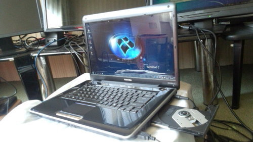 ノートパソコン TOSHIBA Dynabook TX/66HBL Windows7