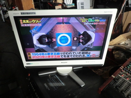 SHARP 液晶テレビ　LC-26D30
