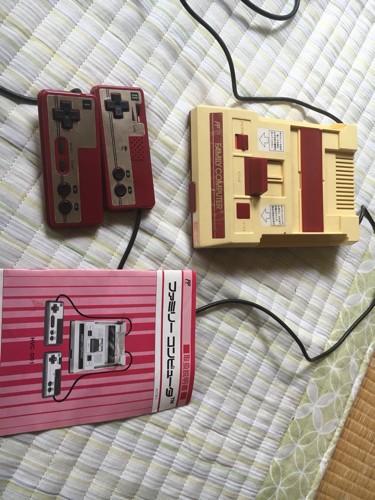 ファミリーコンピュータ