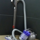 【ハンズクラフト博多店】中古 ダイソン dyson 掃除機 カー...