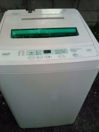 2013年式AQUA5キロ 槽洗浄と風乾燥付き洗濯機です！✨ 配送無料です