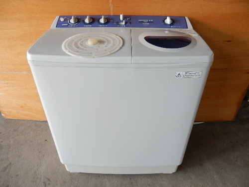 引取り限定★TOSHIBA/東芝 4.5k洗い 二槽式洗濯機 洗いと脱水が分離したタイプ 2009年製 GINGA4.5/VH-45E2