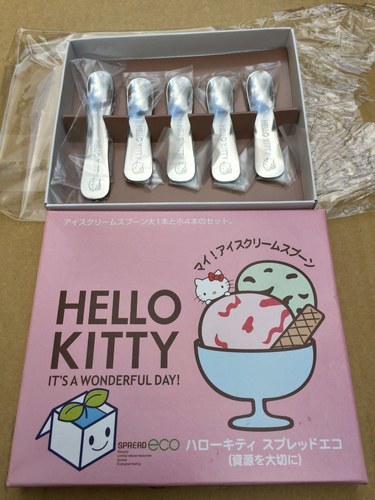 ハローキティ アイスクリームスプーンセット スヌーピー グラスセットetc とりずむ 北越谷のノベルティグッズの中古あげます 譲ります ジモティーで不用品の処分