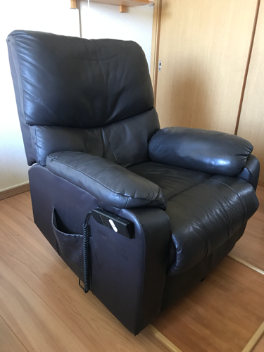 ニトリ製一人用電動リクライニングソファ Hisa 君津の椅子 チェア の中古あげます 譲ります ジモティーで不用品の処分 ニトリ製一人用電動リクライニングソファ Hisa 君津の椅子 チェア の中古あげます 譲ります ジモティーで不用品の処分