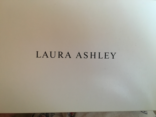 7月16日までの限定品です！LAURA ASHLEY タオルセット