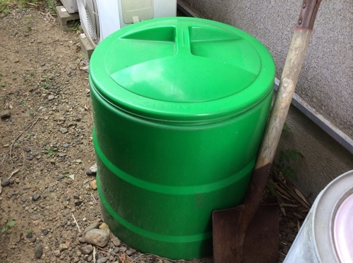 家庭菜園用 Bm コンポスター 腐葉土込 交渉中 赤ちゃん 鶴川のその他の中古あげます 譲ります ジモティーで不用品の処分