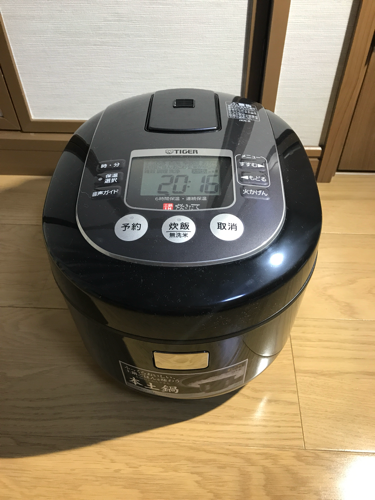 【新品】タイガー 炊飯器 土鍋 IH 炊きたて 5.5合 JKN-r100  お届け可能