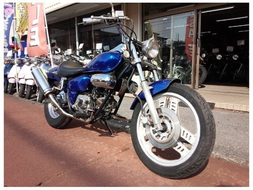 ご成約ありがとうございます。 NO.1519 マグナ50 (MAGNA) 4サイクル クラッチ付き4速ミッション ステンレスマフラー ☆彡