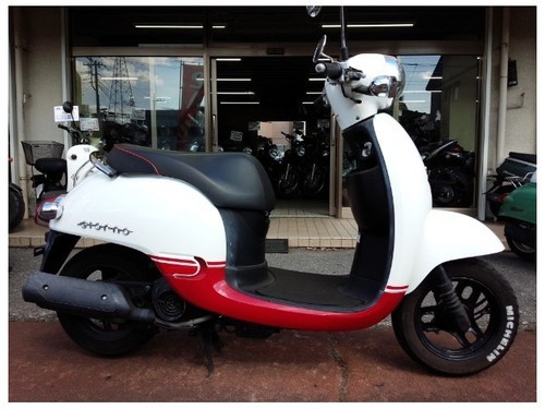 じょるの ジョルノをお探しの方！ルーニーにありますよ♪ ＃ルーニー ＃原付