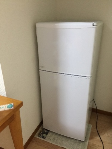 【買取希望の方と相談中】cuma amadana 2ドア冷蔵庫(120L) CM-RF120-WH ホワイト