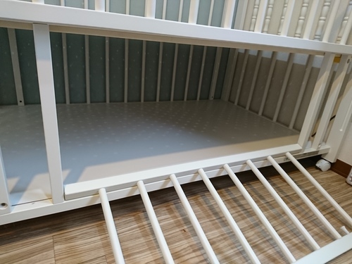 石崎家具のスリーピー エリーゼ ベビーベッド ホワイト